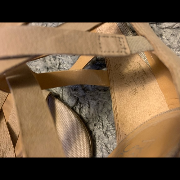 Franco Sarto Beige Heels - Picture 8 of 8